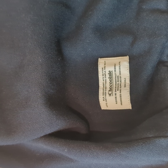 Brand new Chocoolate Pullover sweatshirt -Size Large - Picture 4 of 5